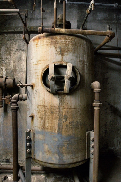 Photograph Christopher Sheehan Boiler Room on One Eyeland